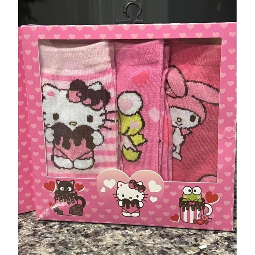 Hello kitty and friends Valentines Day Socks - Picture 4 of 4